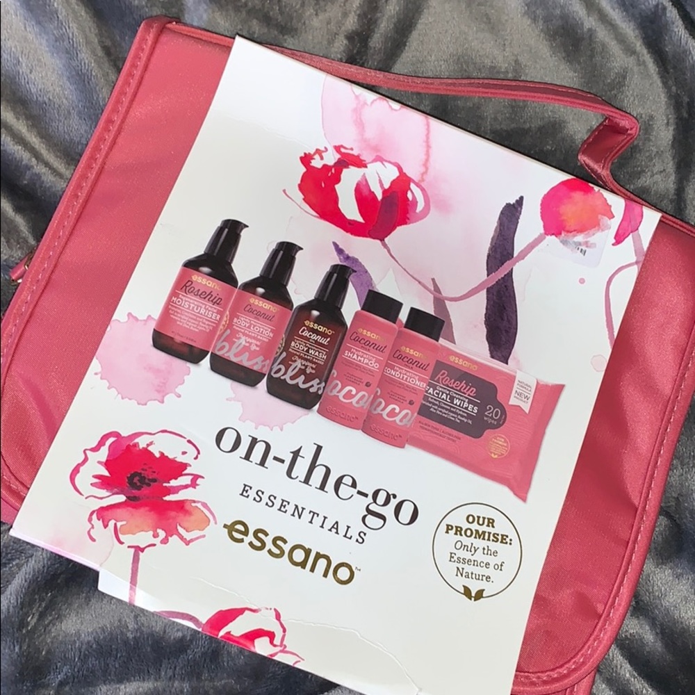 On the go travel kit coconut and rose